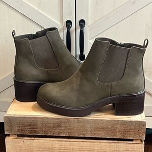 Lane Bryant Dream Cloud Chelsea Olive Green Faux Suede  Booties NWT Size 11W